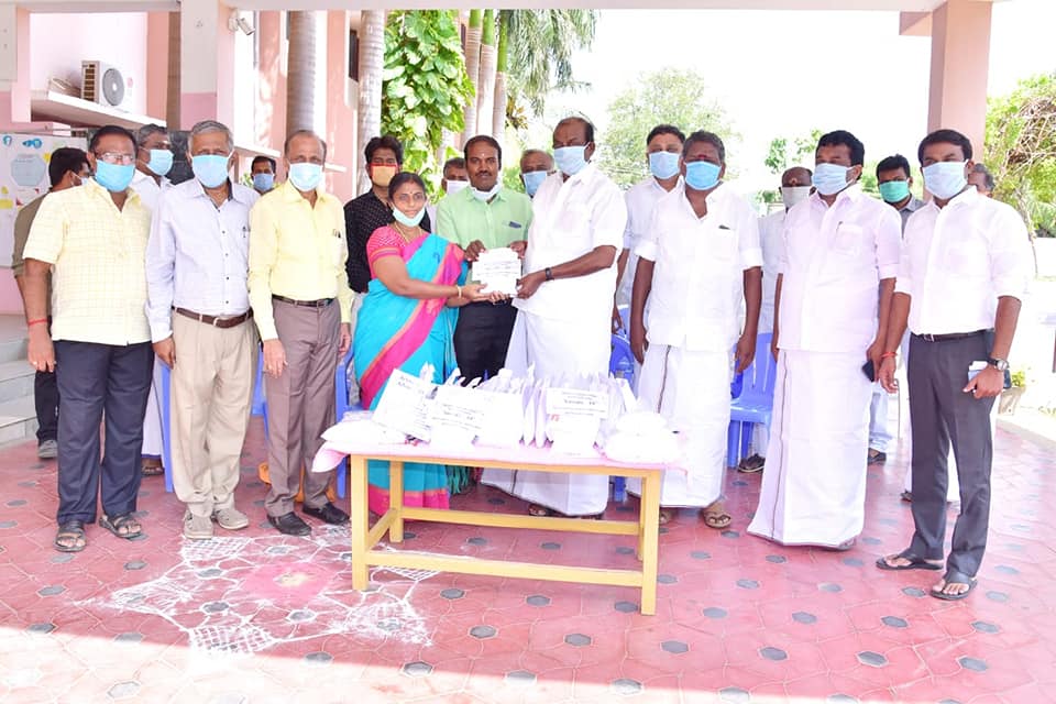 Today we Distributed free Ars Alb 30 Medicine to 5000 Famililies